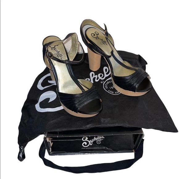 Seychelles Shoes - Seychelles black strapped Leather heels. Size 10